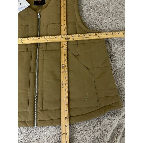 Nike Jordan Women's Quilted Vest Brown Kelp FB5192-395 Loose Fit Size Large NWT - Picture 6 of 12